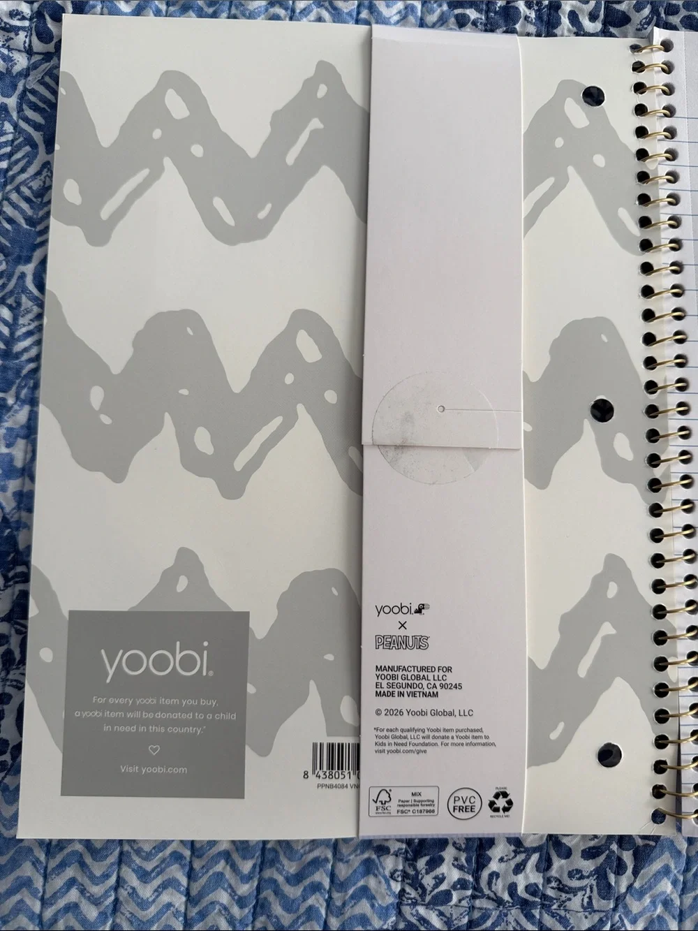 Yoobi Peanuts Snoopy Spiral Notebook with Red Pen NWT